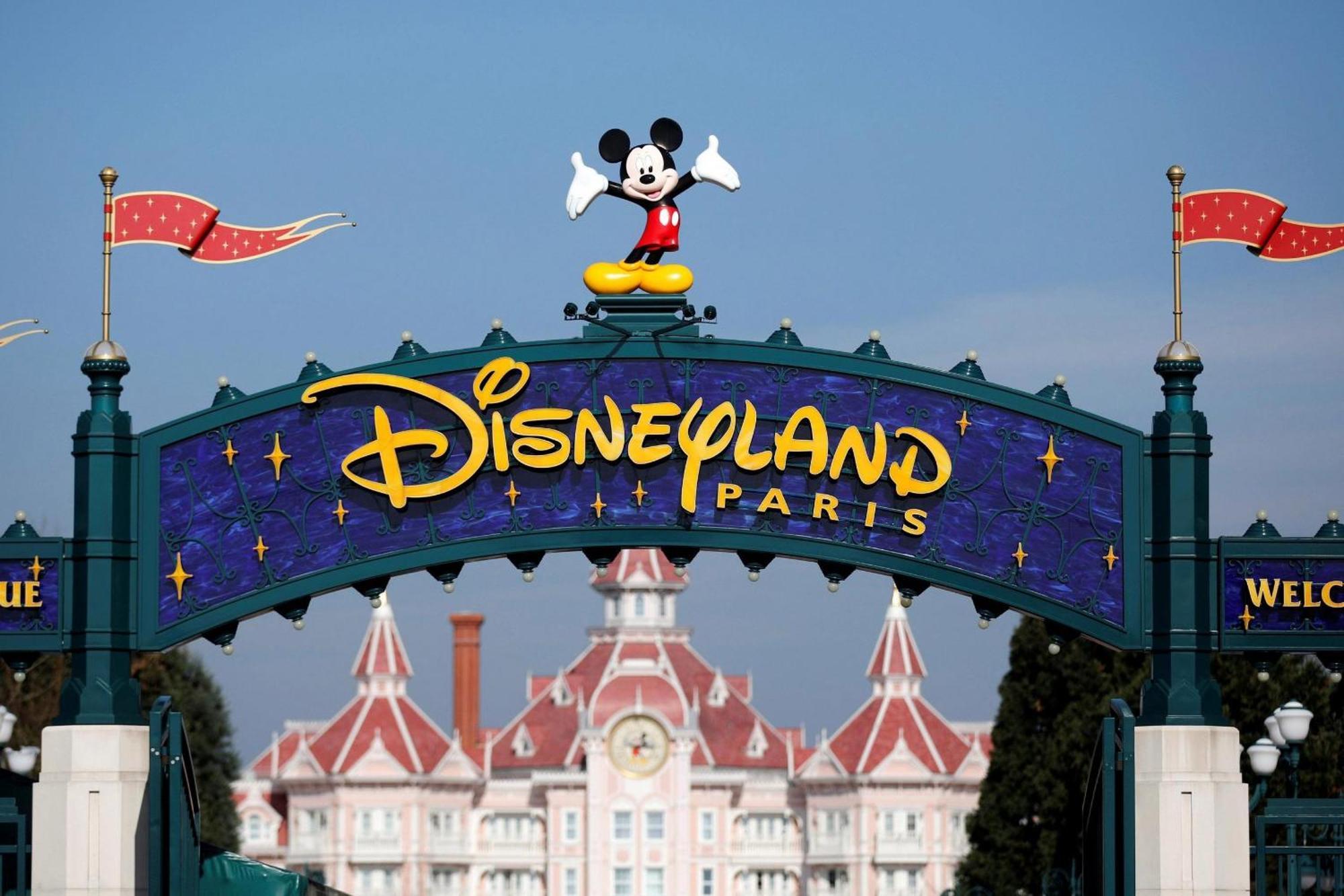 La Royaute A 22 Min De Disneyland Et Center Parcs Meaux Buitenkant foto